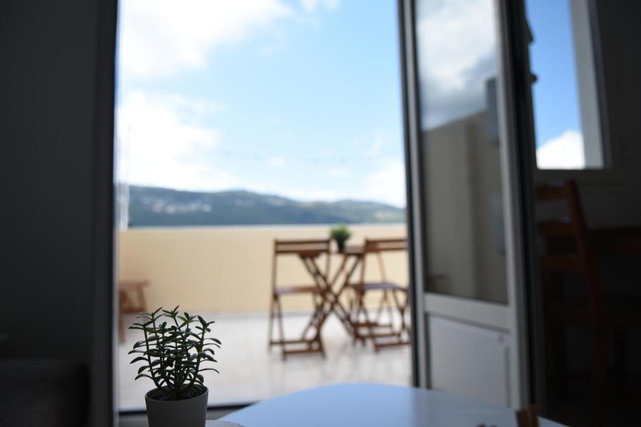 サモスPlateia Sea View Loftアパートメント エクステリア 写真